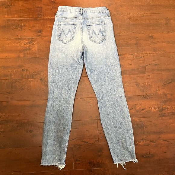 MOTHER Denim The Looker Ankle Step Fray Jeans Exposed Secret Sister Wash Size 25 - Picture 6 of 13